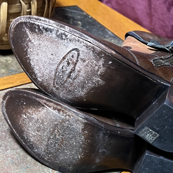 J.B. Dillon Two-Tone Brown Leather Western Boots - Picture 8 of 8